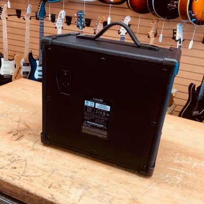 Line 6 Spider V 20 Modeling Practice Combo Amp image 4