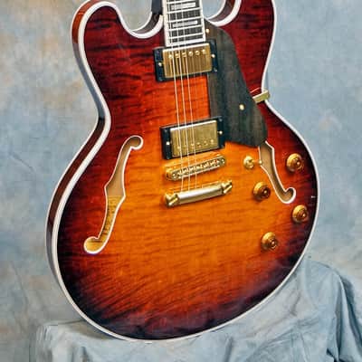 Heritage H-555 30th Anniversary Awesome #15 of Limited Edition Retail $5150 image 9