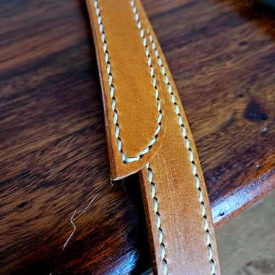 "Frodo" - Elegant hand stitched leather guitar strap with decorative ring image 5