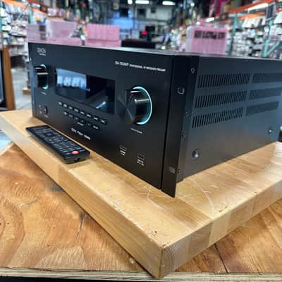 Denon Professional DN-700AVP 19 Rack Mount 7.1-Channel A/V Receiver & Preamplifier with Remote image 3