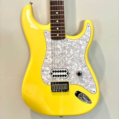 Fender Limited Edition Tom DeLonge Signature Stratocaster image 1