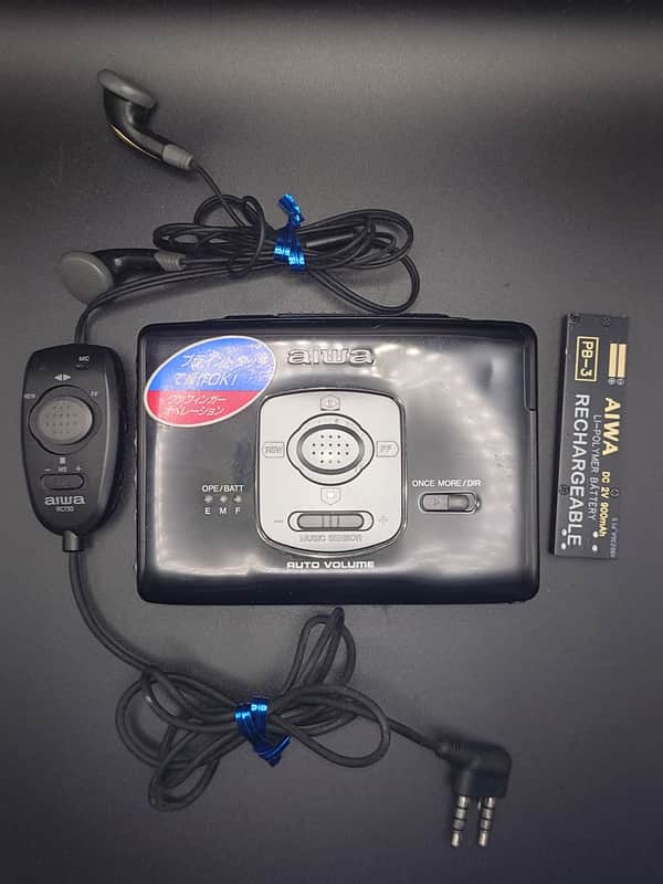 Aiwa cassette walkman HS-PX730 | Reverb