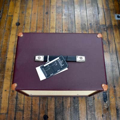 Mesa Boogie Custom 1 x 12 Vintage Boogie Thiele 1 x 12-inch Speaker Cabinet British Cabernet image 4