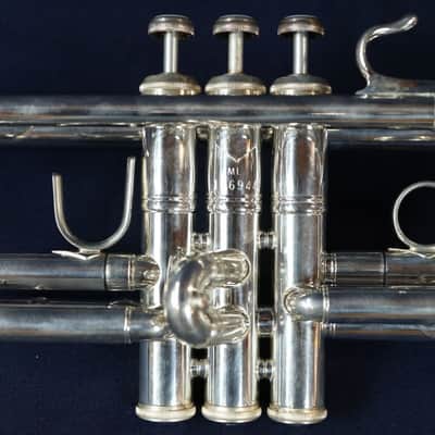 Bach Stradivarius 180S-37 Trumpet w/Case - Used image 10