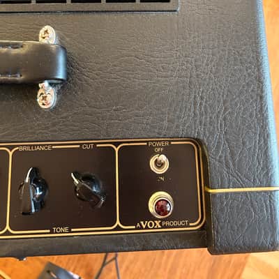 Vox AC15HW60 60th Anniversary Hand-Wired 2-Channel 15-Watt 1x12" Guitar Combo 2017 - Black image 6