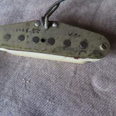 FENDER  STRATOCASTER early 1965 GRAY BOBBIN PICKUP 1-18-65 ORIGINAL 6.03 Kohms image 3