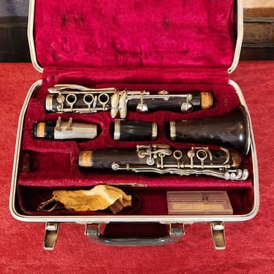 Pedler Bb Wood Clarienet w/ Bundy Carrying Case image 1