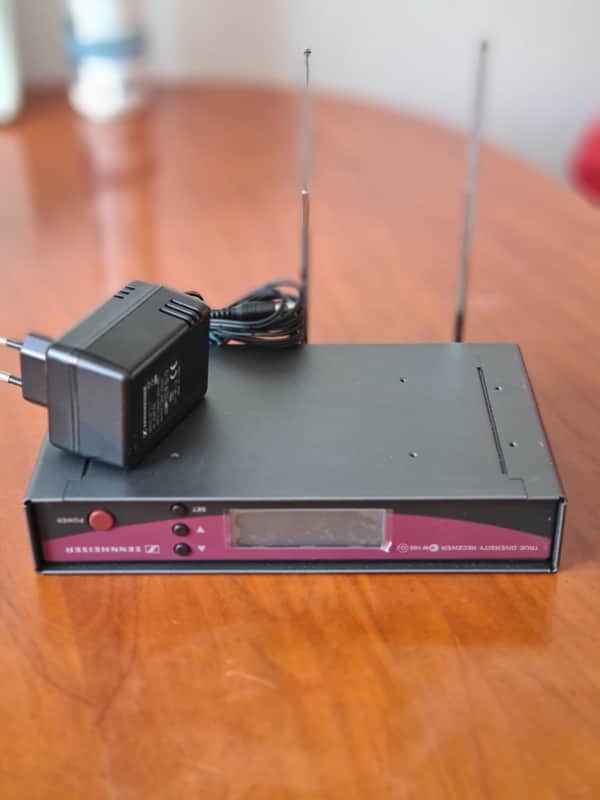 Sennheiser 🎧 Sennheiser EM 100 G2 True Diversity Receiver – Professional Wireless Performance image 1
