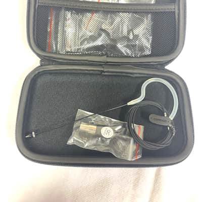 Shure SLXD4-H56 complete with beltpack and mic image 8