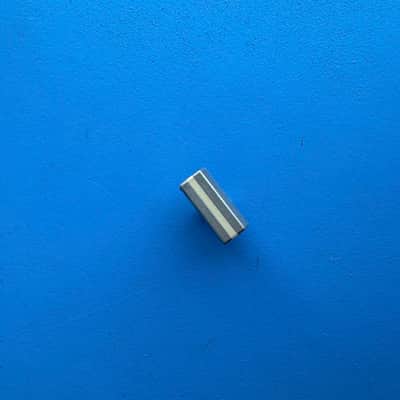 YAMAHA PSR-40 Keyboard Replacement Part: Volume Slider Cover Gray Cap image 2