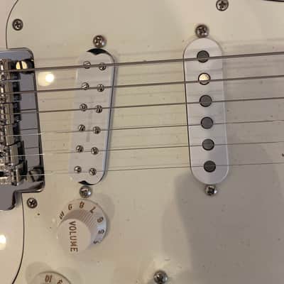 Fender Player Stratocaster Olympic White with Klein pickups and other mods image 7
