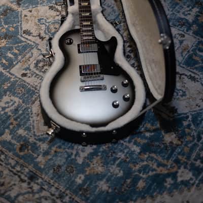 Gibson Les Paul Studio Deluxe 2010 - Silver Burst image 10