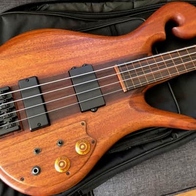 Carl Thompson Bass | Reverb Canada