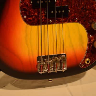 Atkinson P Bass 2012 Sunburst image 9