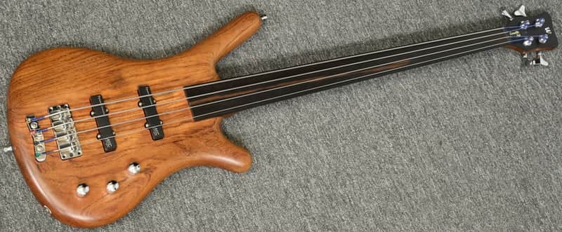 Warwick Corvette Standard Fretless Bass...made in Germany