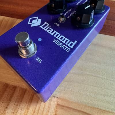 Diamond Vibrato V2 2024 - Present - Purple image 4
