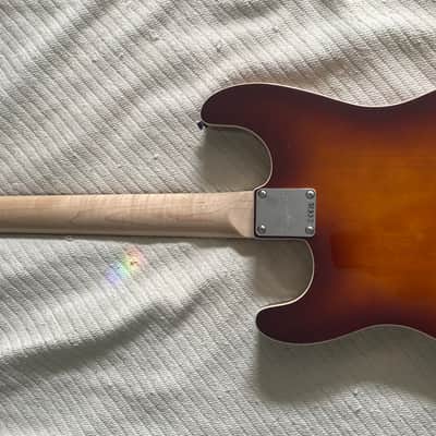Squier Paranormal Custom Nashville Stratocaster - Chocolate 2-Color Sunburst image 4