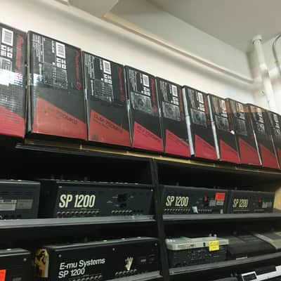 pair Pioneer XDJ-1000MK2 Digital Performance DJ Multi-Player XDJ 1000 MK2 New in stock  //ARMENS// image 4
