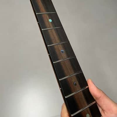 2.9mm frets Striped Ebony Fretboard 22frets 5a Roasted flame Maple guitar neck Radius 12inch Round stainless steel 22 frets Roasted flame Maple guitar neck Striped Ebony fingerboard 25.5inch hole 10mm Radius: 12 inches. image 5