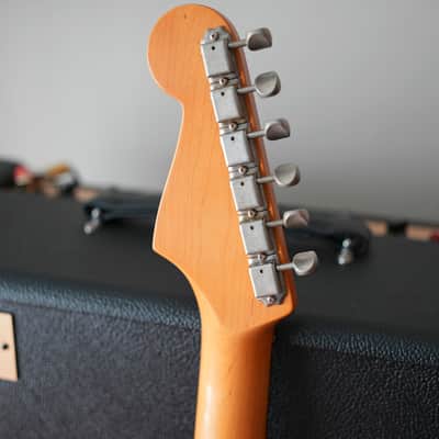 Fender Vintage II 1961 Stratocaster - Mod image 9