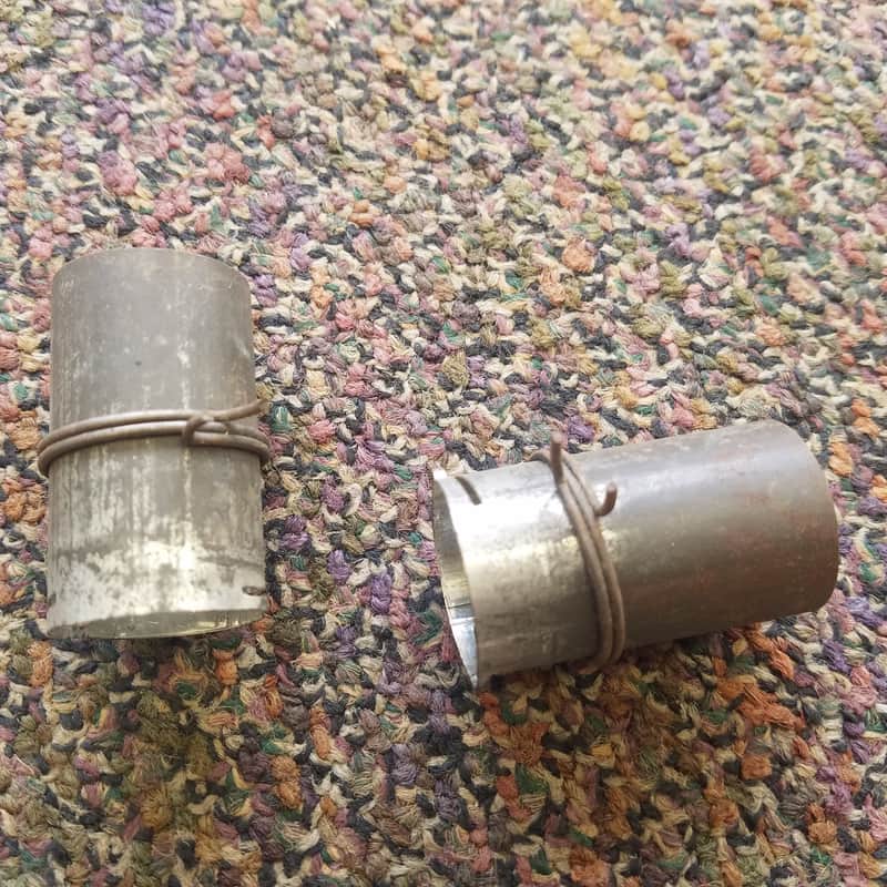 Unknown Pair (2) Tube Shields 12AX7 9-pin Wrap W50-07 Vintage Vacuum 1950s-1960s Bild 1