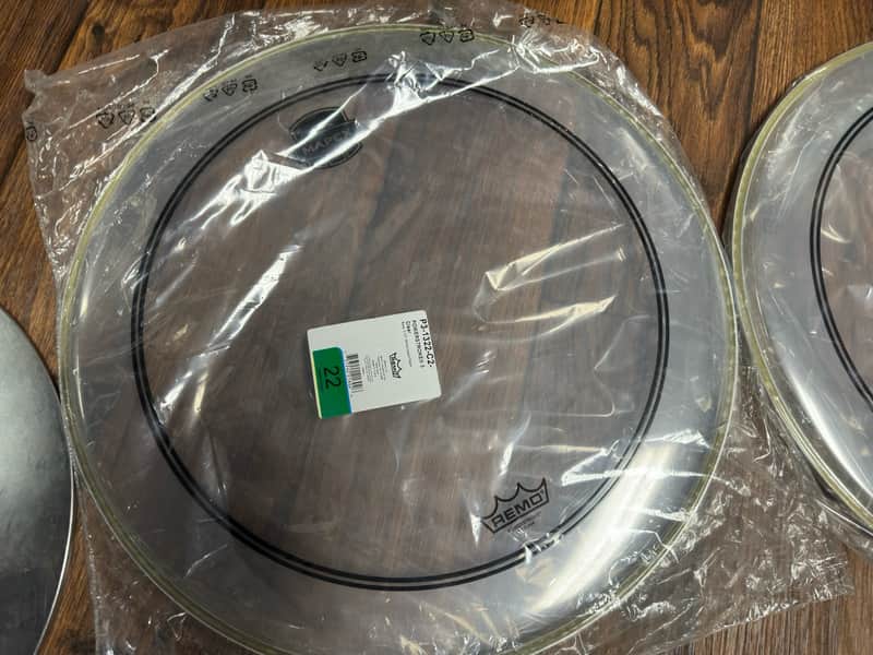 (3) Remo Powerstroke P3 Clear Bass Drum Head 22" 2010s - Clear image 1