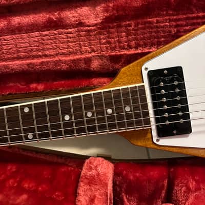 Gibson '70s Flying V 2023 - Present - Antique Natural image 11