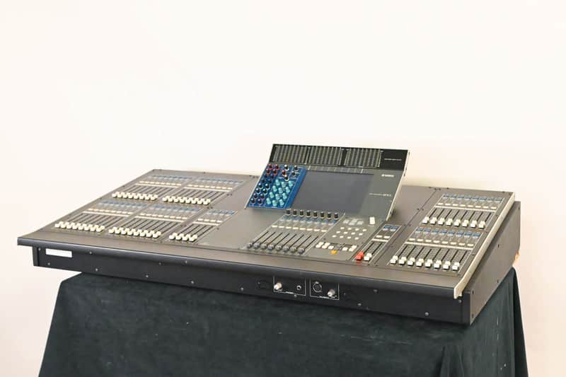 Yamaha M7CL-48 48-Channel Digital Audio Mixing Console CG01WX9 *ASK FOR SHIPPING* image 1