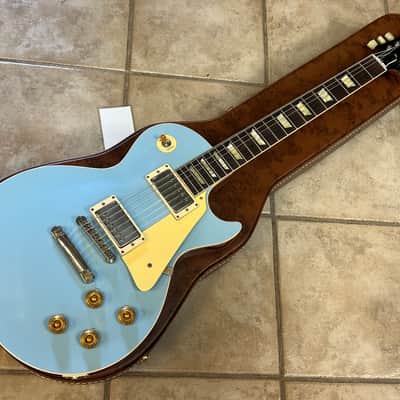 2025 Gibson Custom M2M 57 Reissue Les Paul Standard Chambered Frost Blue VOS image 2