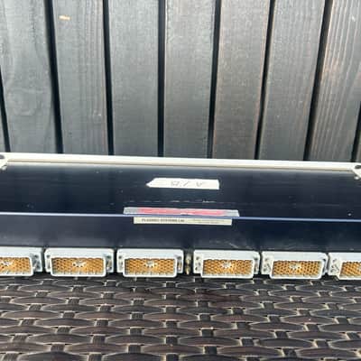 M&M  Flexipatch TT patchbay ELCO patch bay image 2