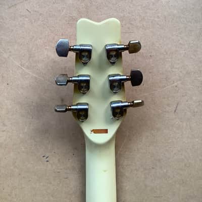 Washburn Raven vintage Guitar made in Japan 80’s image 7