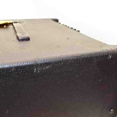Gallien-Krueger MB115 1x15" Bass Combo Amp image 9