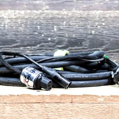 Digiflex DH-UIX (Bundle) U-Ground to IEC & XLR Hybrid Cables 2 x 25' / 2 x 50' image 3