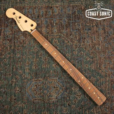 Mint Fender Player Series Precision Bass Left Handed Neck - Pau Ferro image 2
