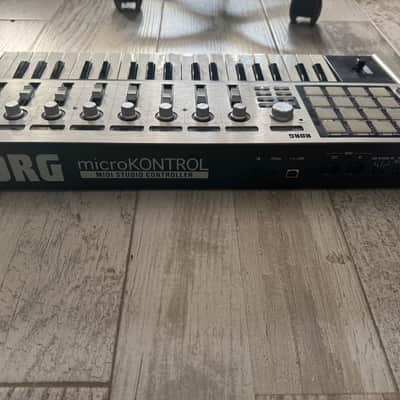 Korg MC-1 microKontrol 2010s - Silver image 2