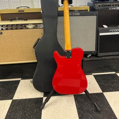 Fender Bullet S-2 with Rosewood Fretboard 1982 - 1983 - Red image 8