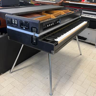 Yamaha CP-80 Electric Grand Piano 1976 - 1985 - Black image 4