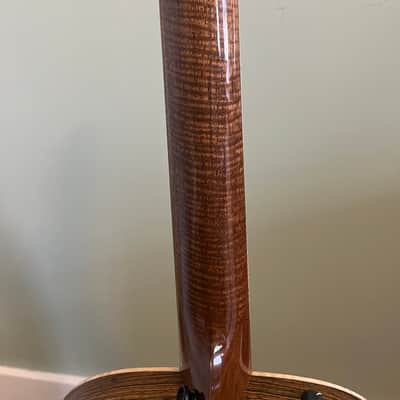 Taylor Grand Concert 12 fret Striped Cedar/Bocote image 13