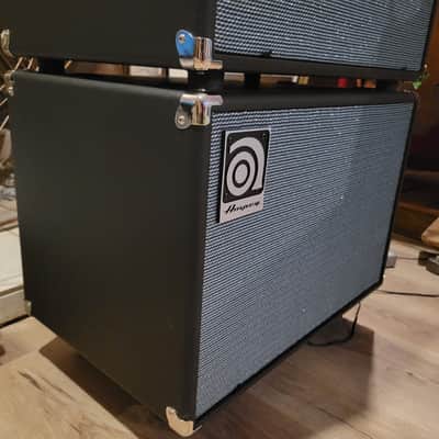 Ampeg SVT-112AV Classic Series 300-Watt 1x12" Bass Speaker Cabinet image 6