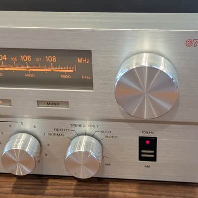 Philips High Fidelity Laboratories AM/FM Tuner 673 image 3