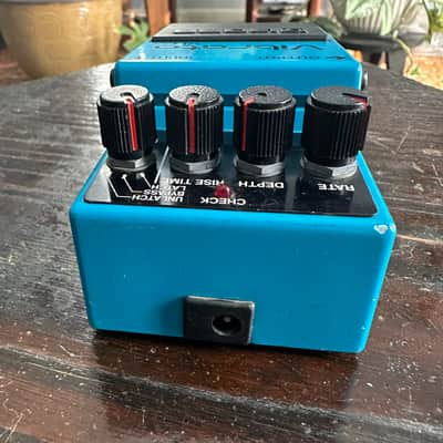 Boss VB-2 Vibrato (Black Label) 1982 image 11