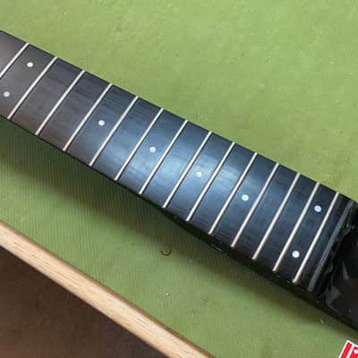 Modulus Graphite Quantum Bass Neck / 5-String / Q5 /1991 image 2
