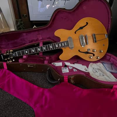 Epiphone USA Collection Revolution  John Lennon Signature 1965 Casino Left handed super rare image 1