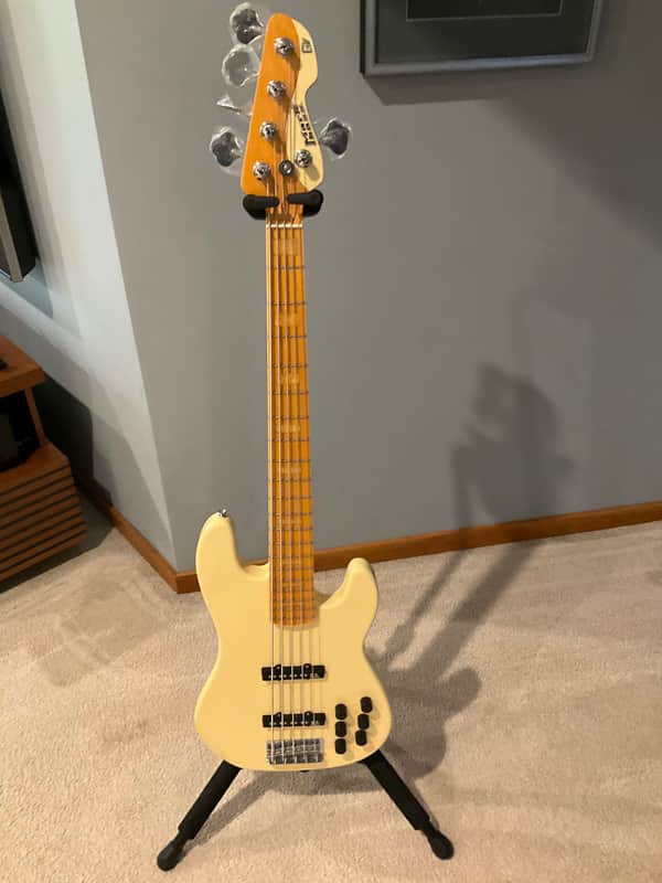 Markbass Mark Bass - GV 5 Gloxy Val Electric Bass Guitar - - w/ Bag USED