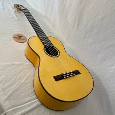 K Yairi KY CYTM (2024) 6156. Masterworks. Classical Parlour, Flamed Maple, Handmade in Japan.Dominic Miller's favourite guitar. image 6