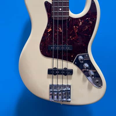 Fender Jazz Bass Deluxe Series 2009 - Olympic White image 1