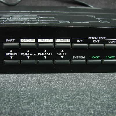 Roland GR-50 Rack Mountable MIDI Guitar Synthesizer W/ GK-2 Pickup image 4