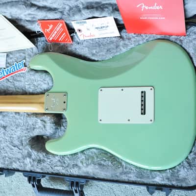 Surf Green Fender Strat Sweetwater CS ’69 Roasted Maple American Professional 2019 USA image 5
