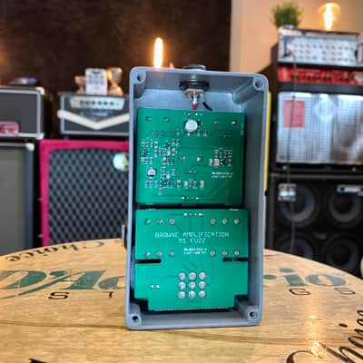 Browne Amplification T4 Fuzz image 8