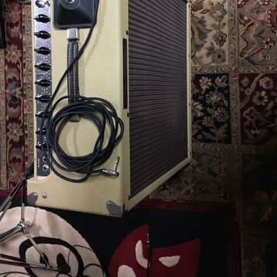 Peavey Blues Classic 115 Amp w/ original footswitch and cover! Amazing original condition. image 7